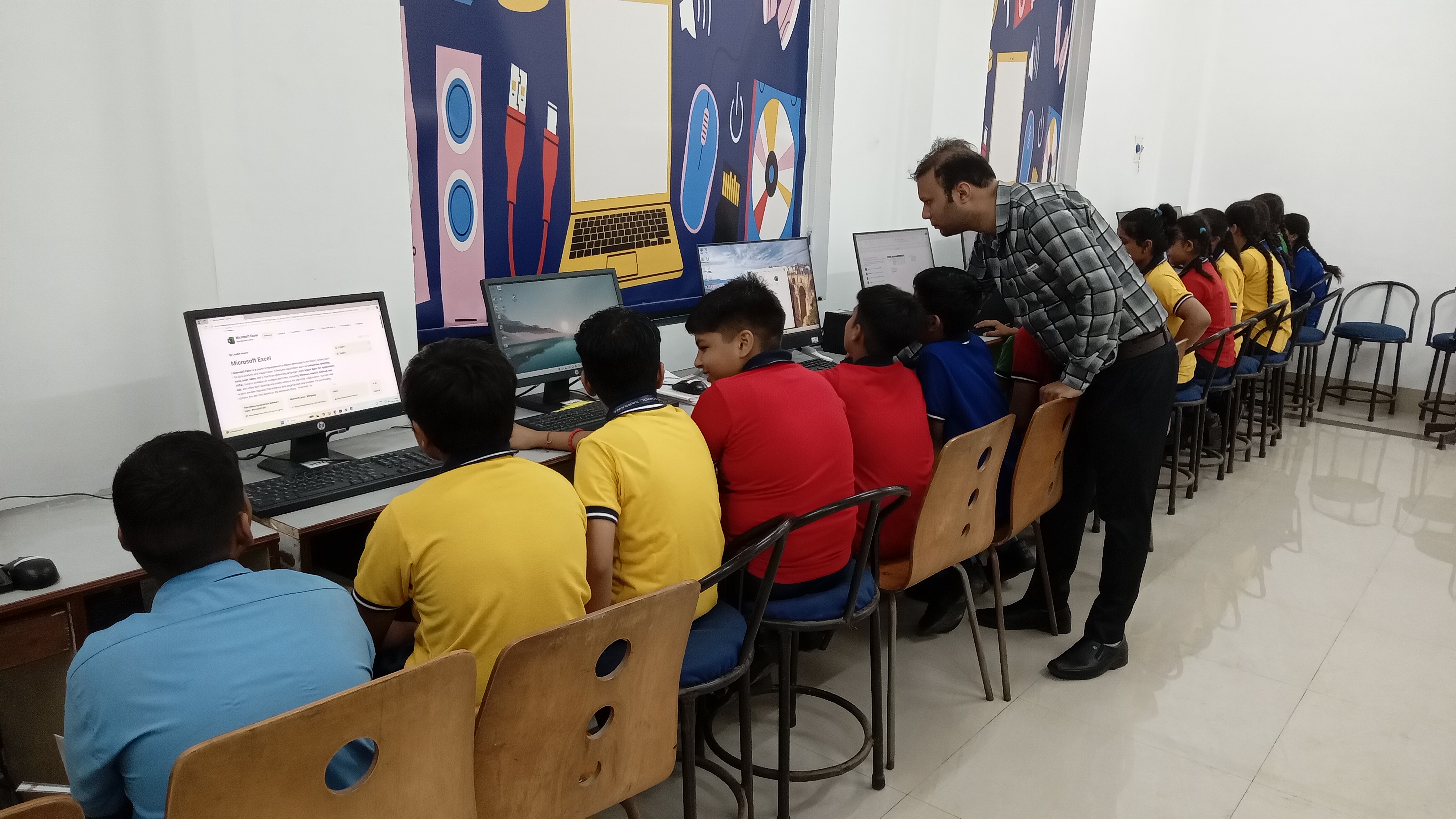 Students working in Computer Lab at Air Force School Sarsawa